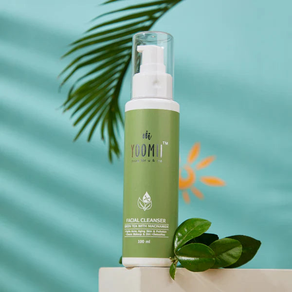 GREEN TEA & NIACINAMIDE CLEANSING MILK